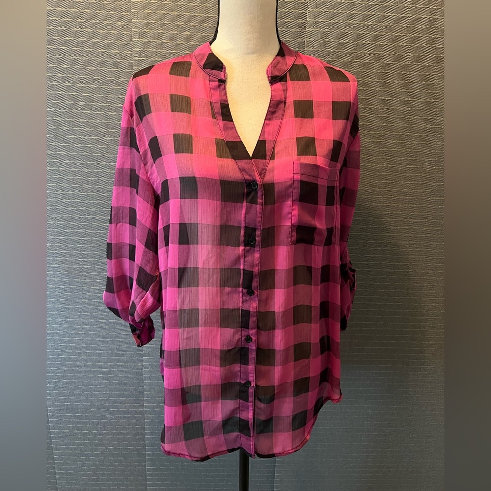 Xhilaration V-Neck 3/4 Sleeve Tunic Top